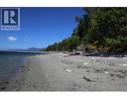 141 Mapleleaf Lane, Sidney Island, BC V0N2G0 Photo 89