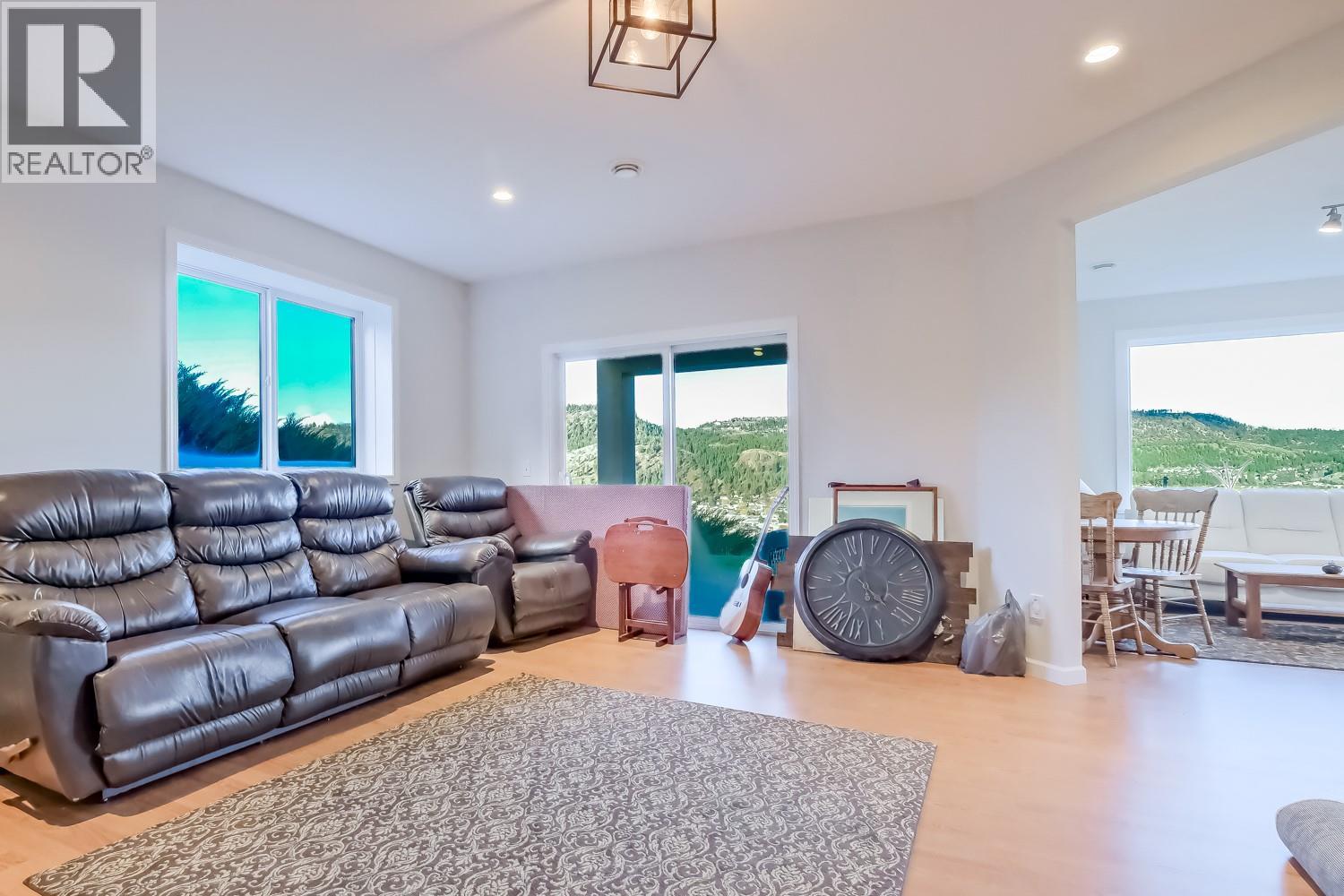  2241 Rojem Road, Kelowna