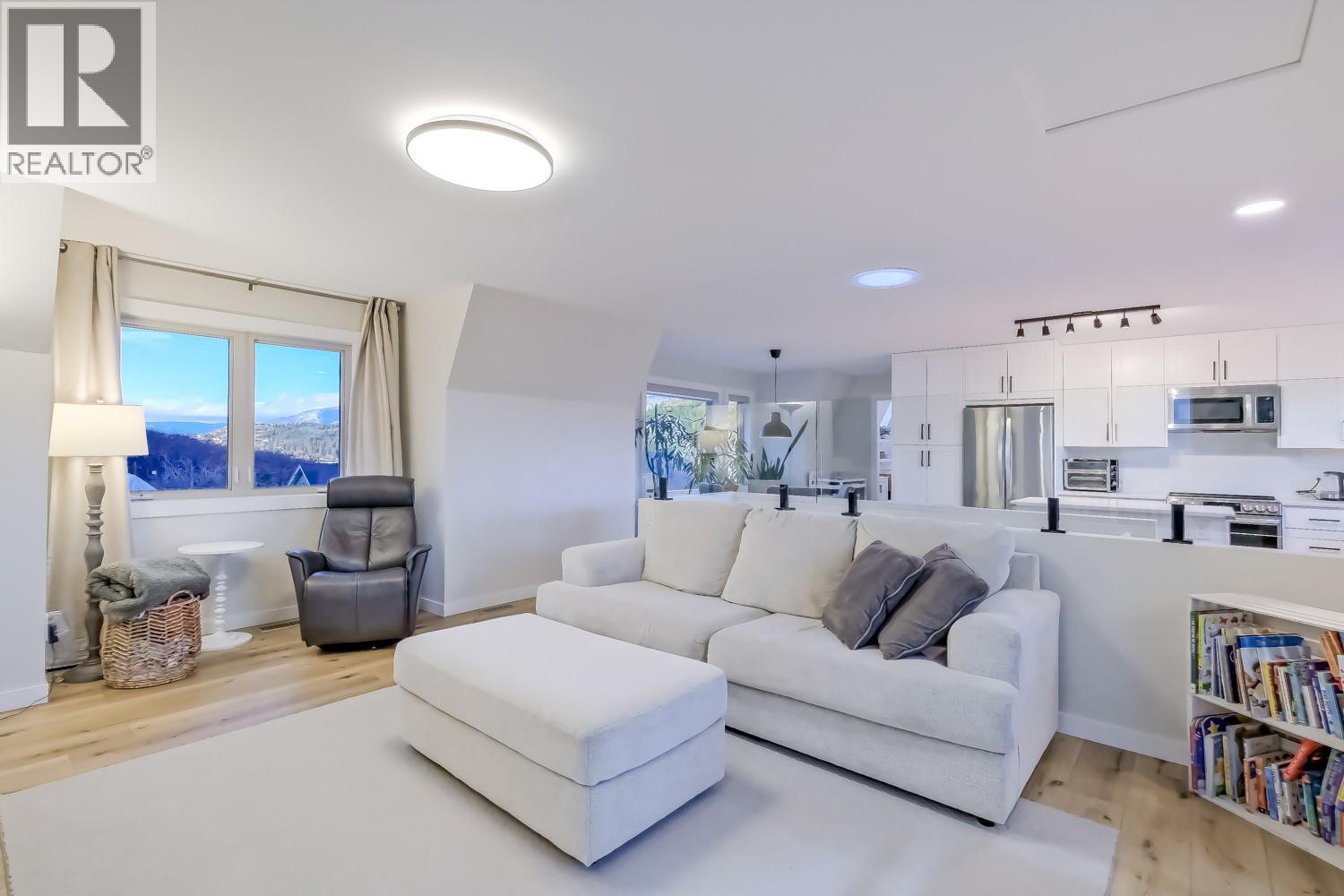  2241 Rojem Road, Kelowna