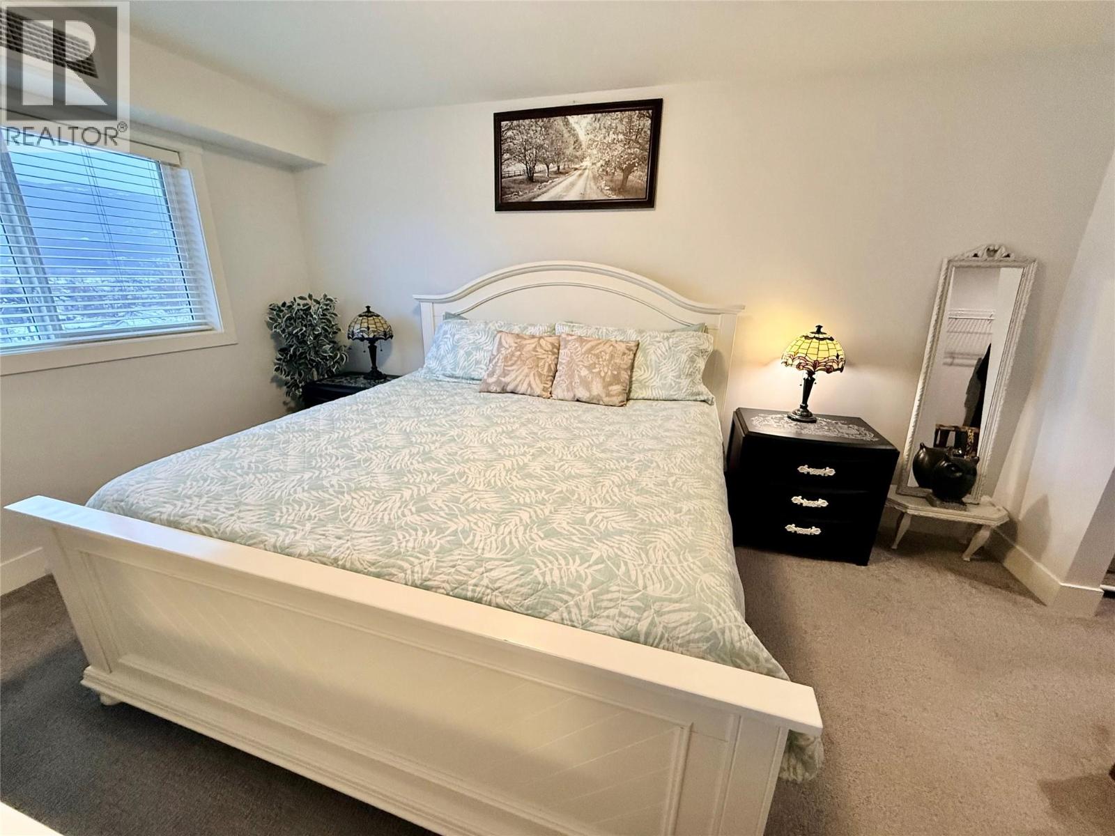 403 330 4 Avenue Southeast, Salmon Arm