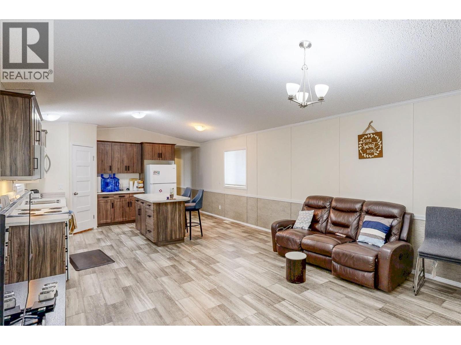 #1A 1117 10TH AVENUE N - 5