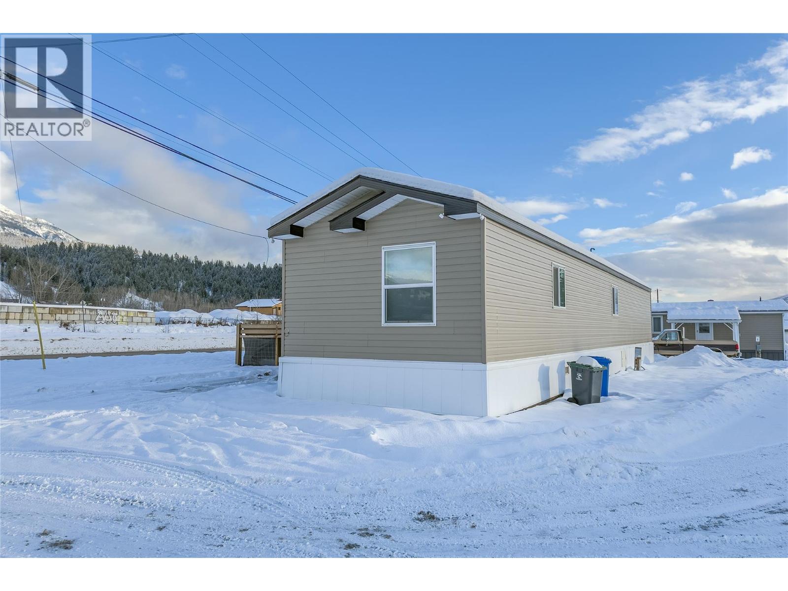 #1A 1117 10TH AVENUE N - 13