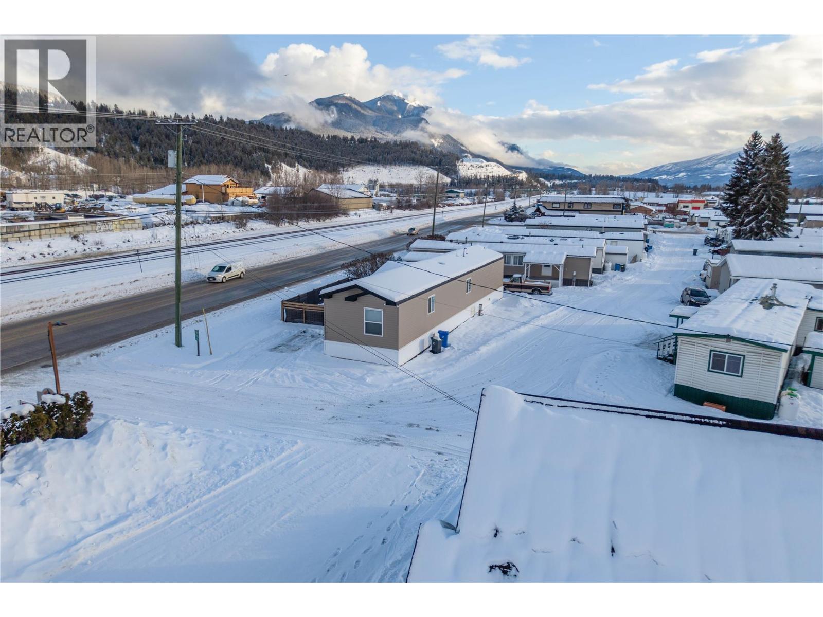 #1A 1117 10TH AVENUE N - 22