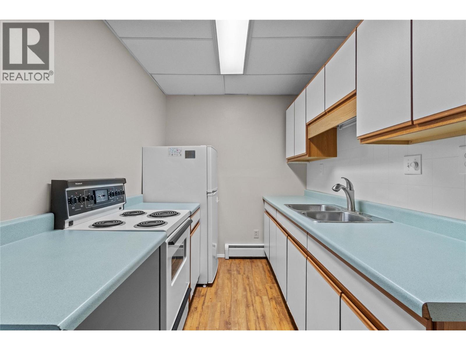  1541 20 Avenue Northeast, Salmon Arm