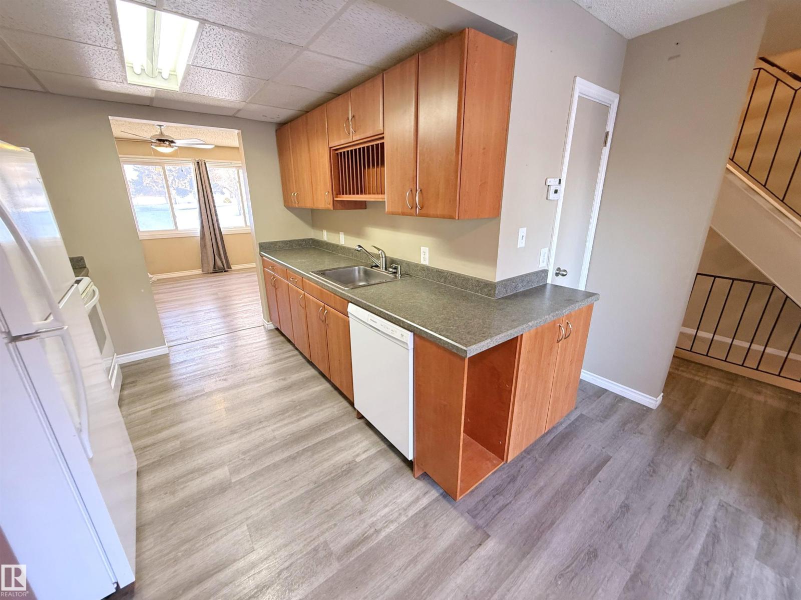 4339 46 ST, Stony Plain