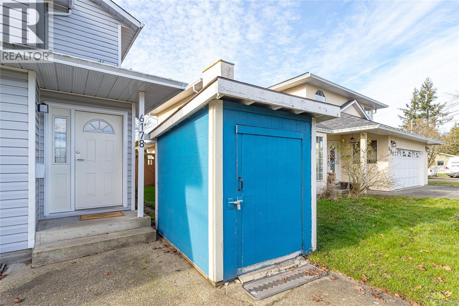 6178 Somenos Rd, Duncan