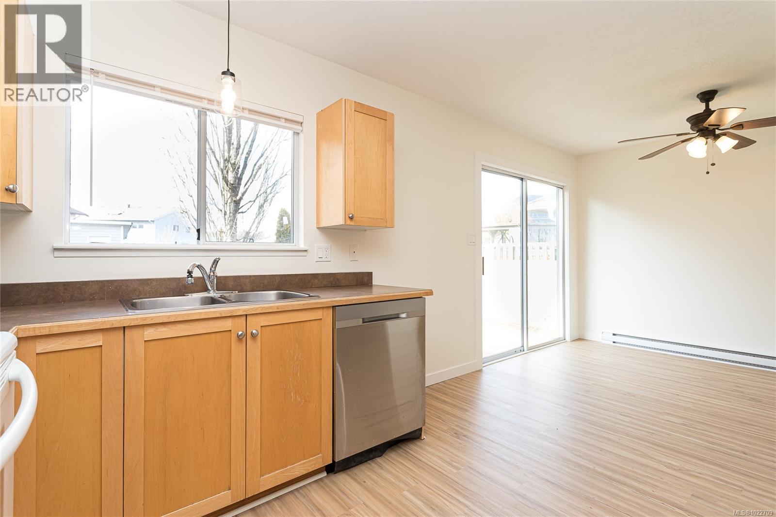 6178 Somenos Rd, Duncan