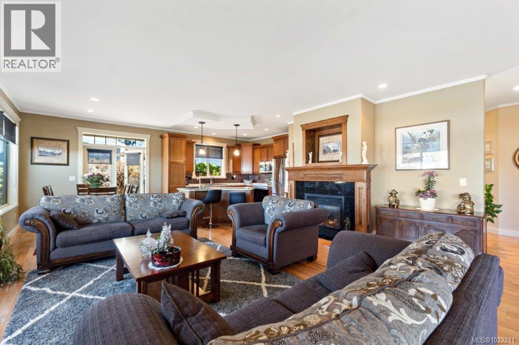 602 Steele Pl, Ladysmith