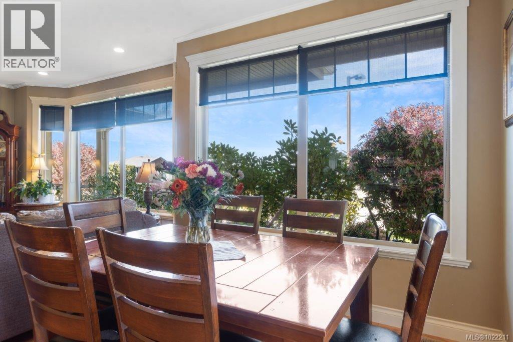 602 Steele Pl, Ladysmith