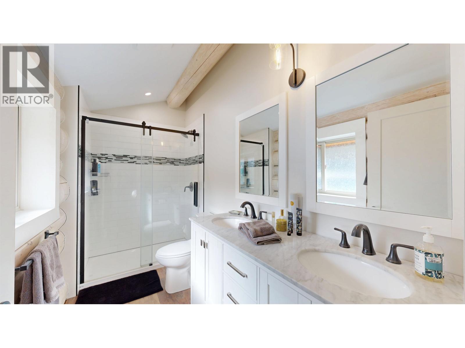 2199 EAGLE CREEK ROAD, Canim Lake