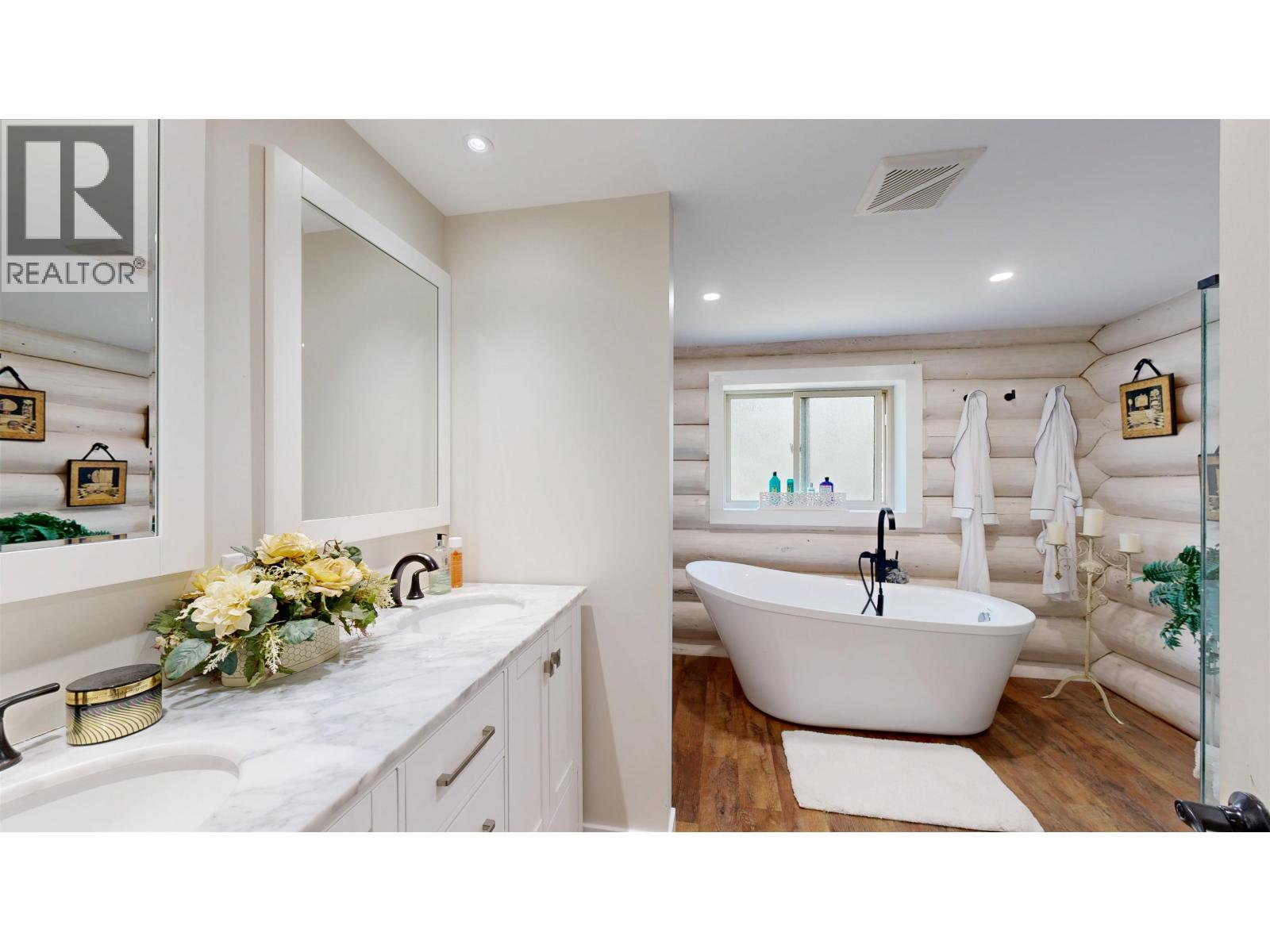 2199 EAGLE CREEK ROAD, Canim Lake