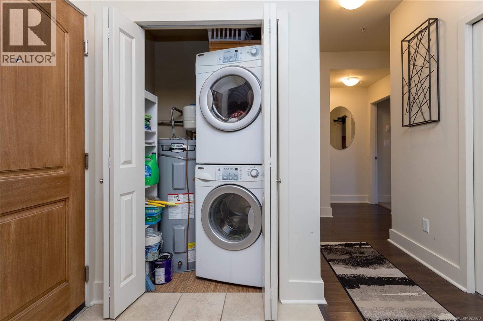 311 866 Brock Avenue, Langford