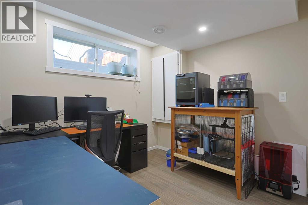 Single Family House for Sale in  Nolanlake Point NW Nolan Hill Calgary 