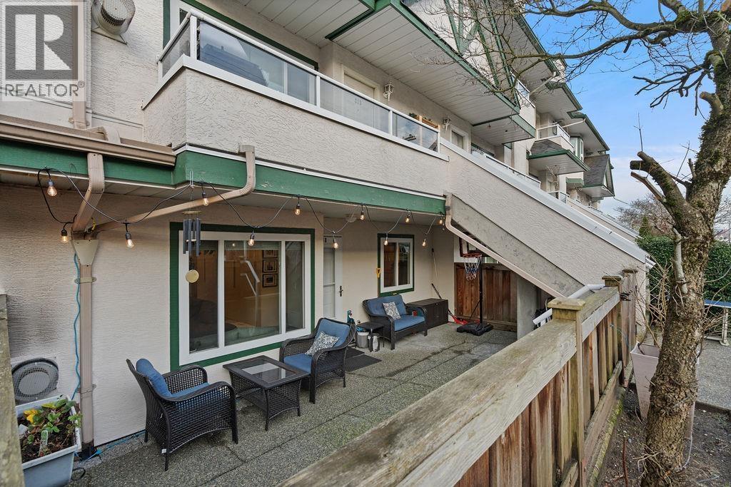 110 3978 ALBERT STREET, Burnaby