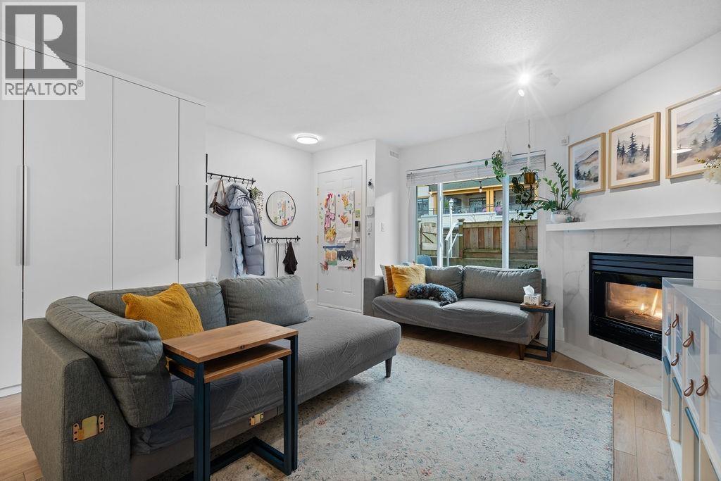 110 3978 ALBERT STREET, Burnaby