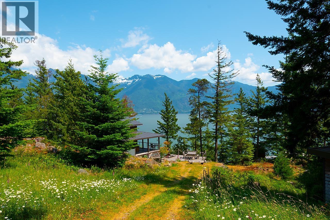 970 MOUNT ARTABAN Road