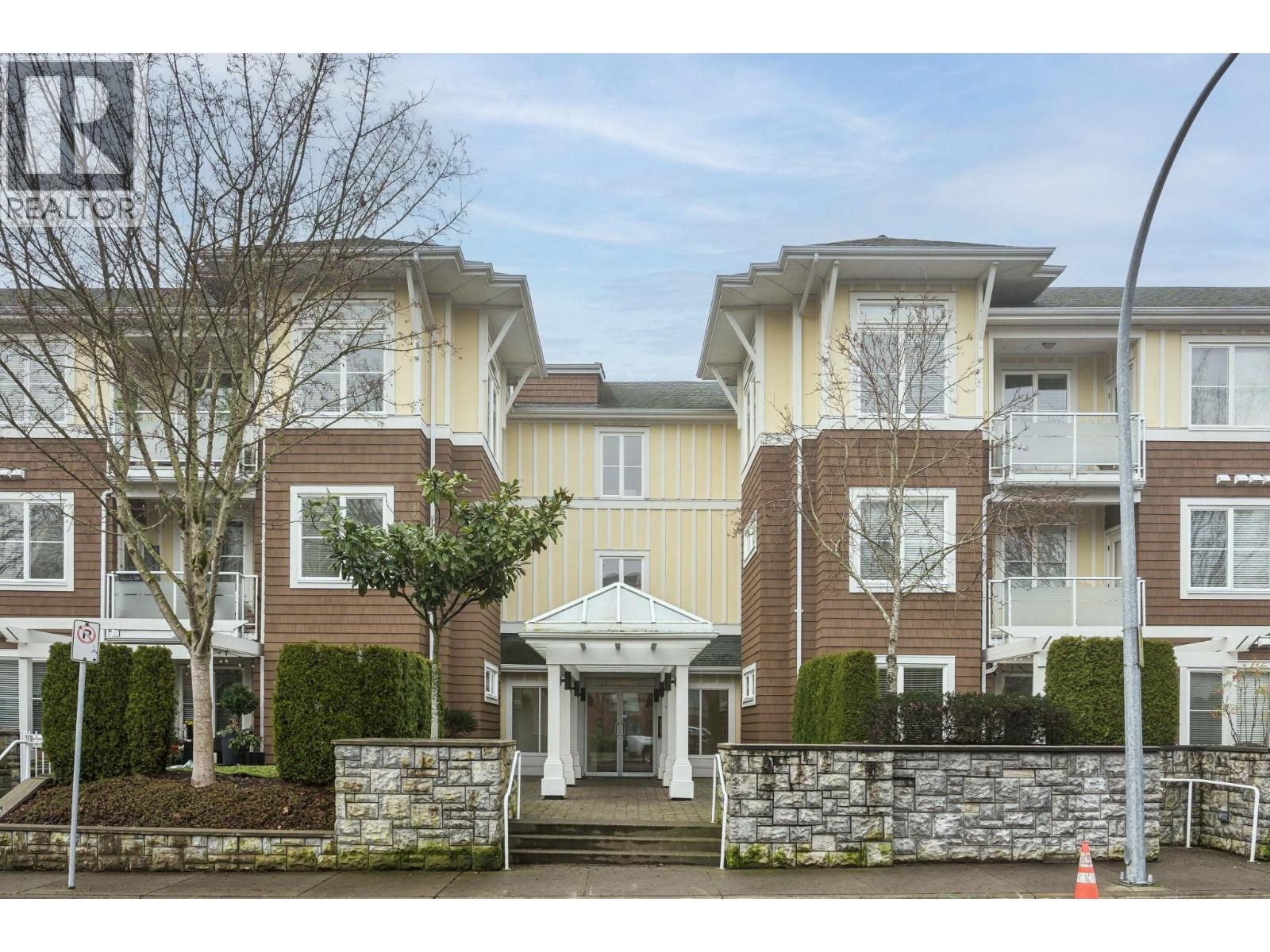 #304-1375 VIEW Crescent, Delta