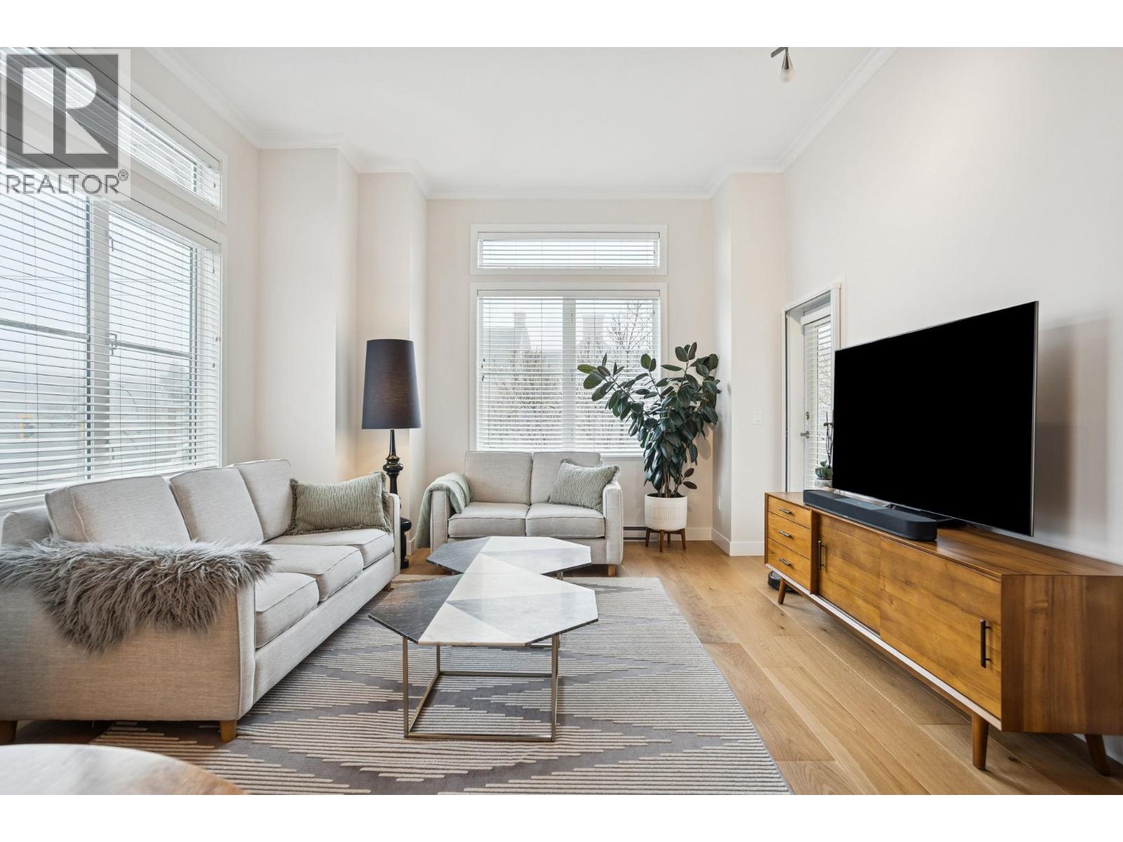 #304-1375 VIEW Crescent, Delta