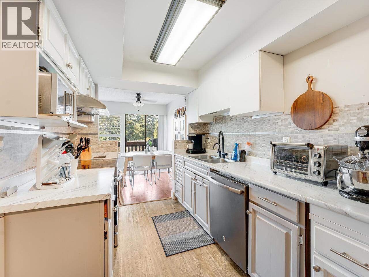 1039 OLD LILLOOET ROAD