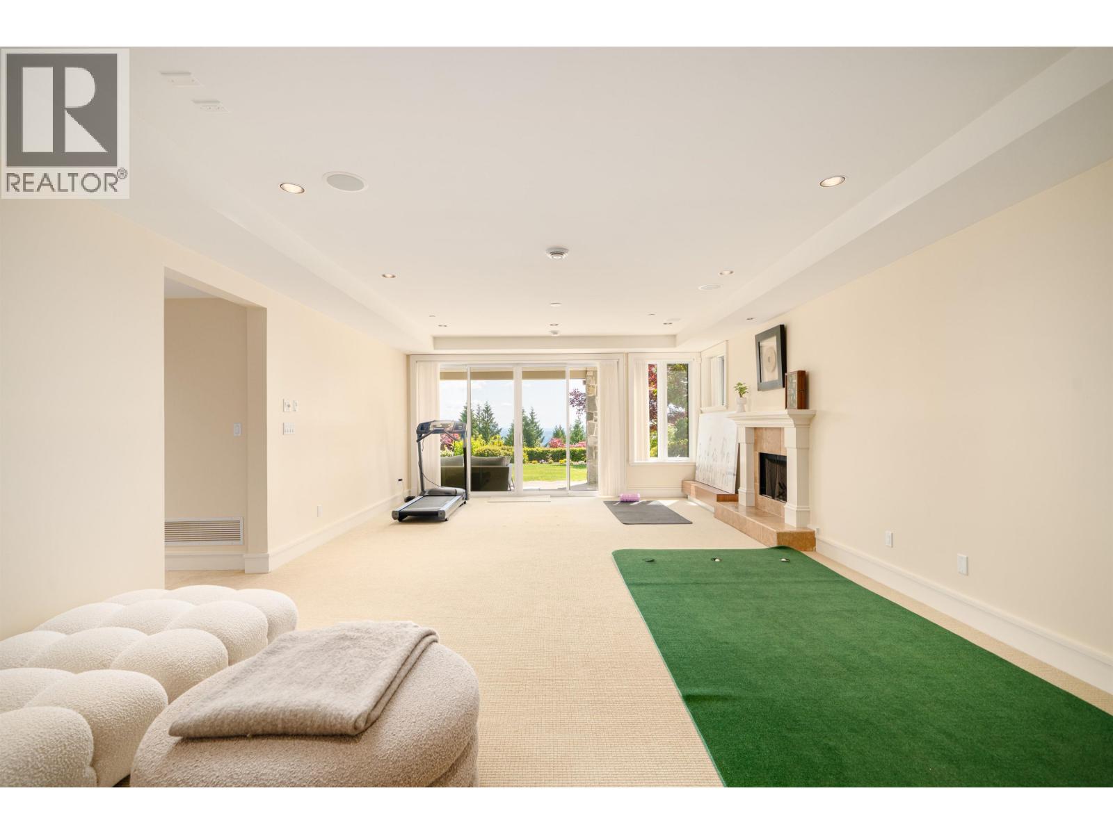 2356 KADLEC COURT, West Vancouver