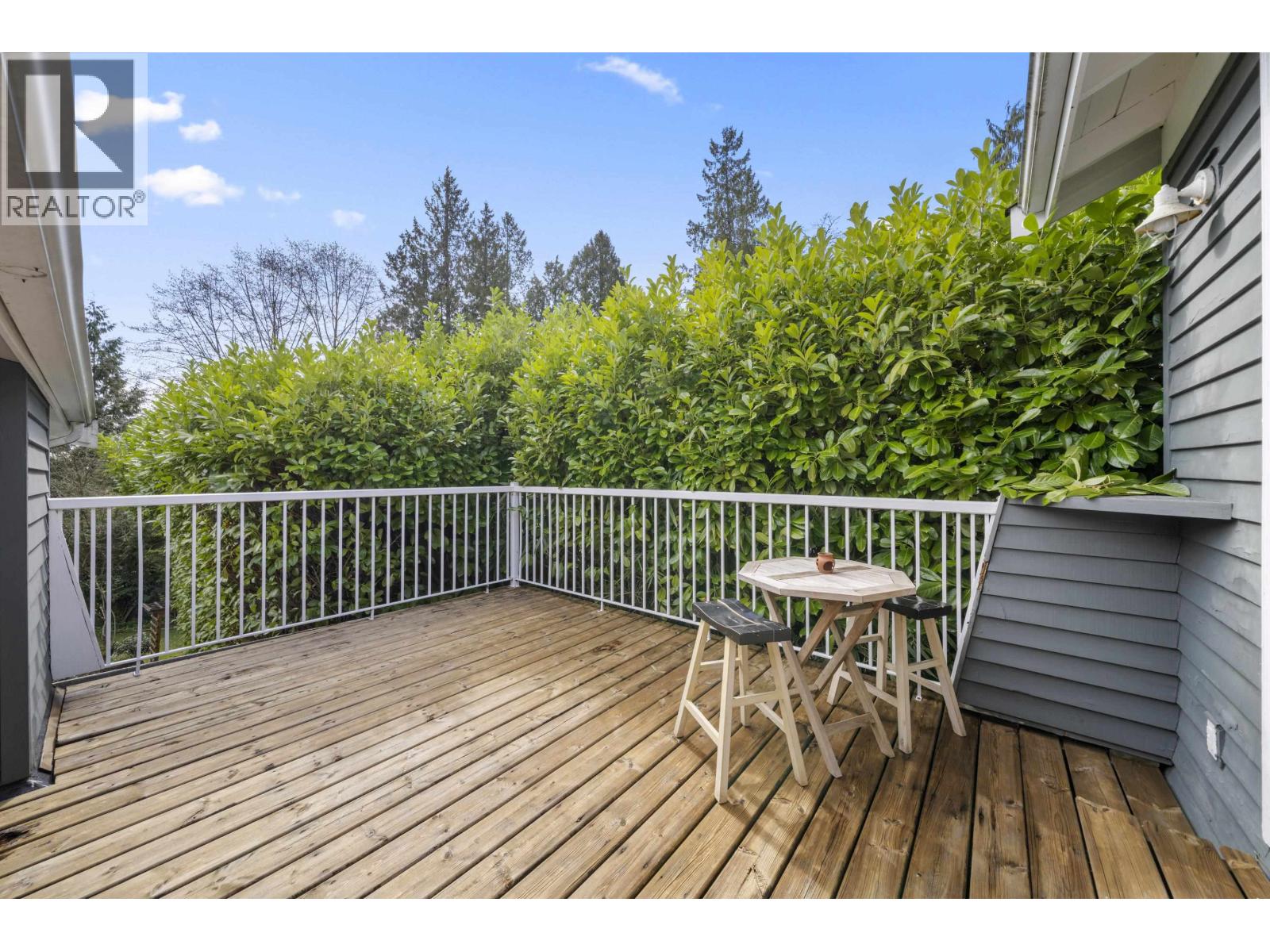 1588 INGLEWOOD AVENUE, West Vancouver