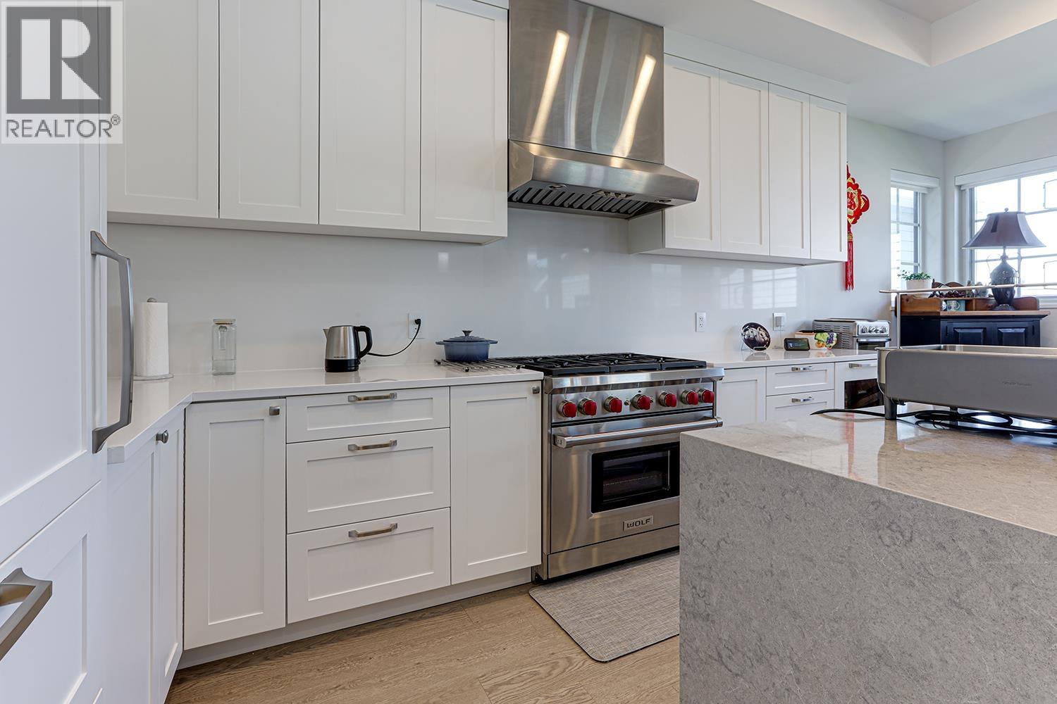 4705 HAZELNUT Way, Tsawwassen