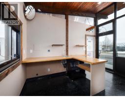 103 W 2nd Street, Vanderhoof, BC V0J3A0 Photo 8