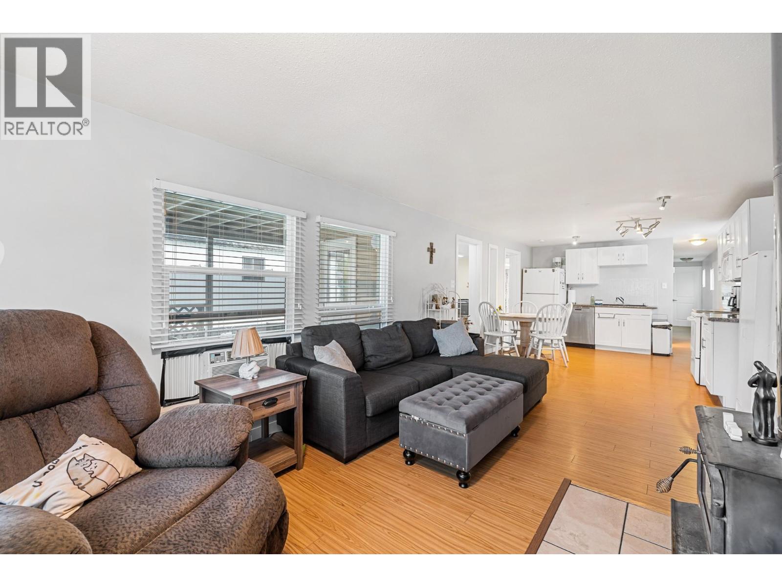 #54 1881 Boucherie Road - 7
