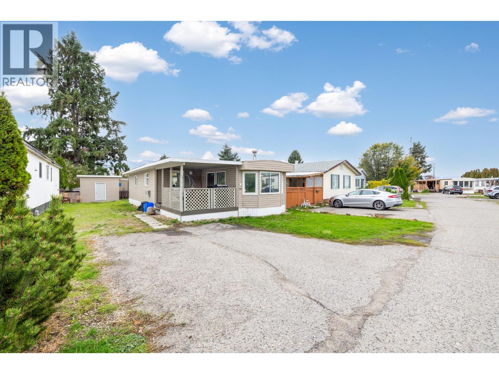 #54 1881 Boucherie Road - 18
