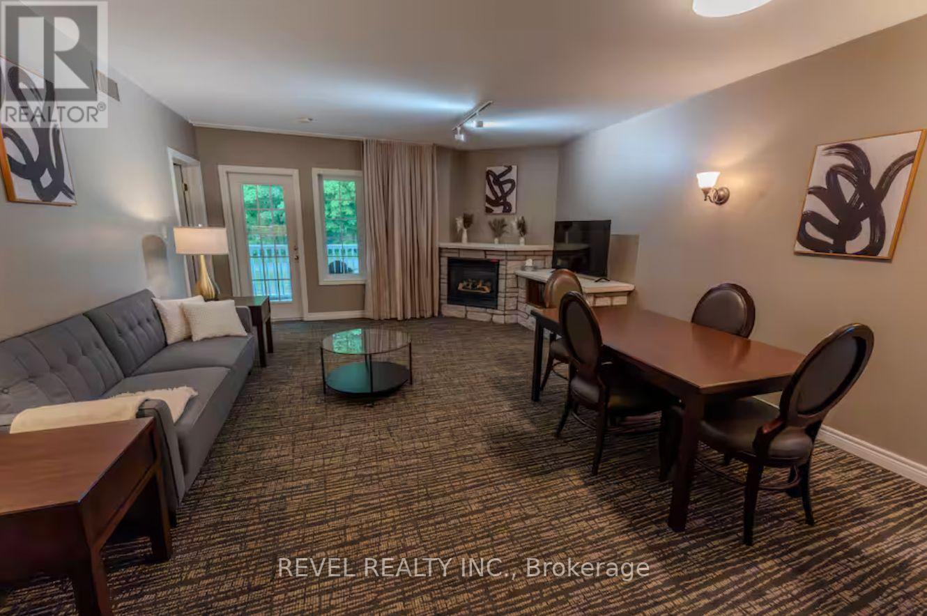 2236 - 90 HIGHLAND DRIVE - Photo 2 of 35, Oro-Medonte (Horseshoe Valley), Ontario