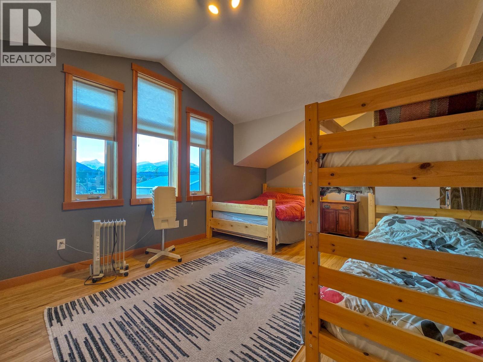 918 5TH Avenue, Invermere