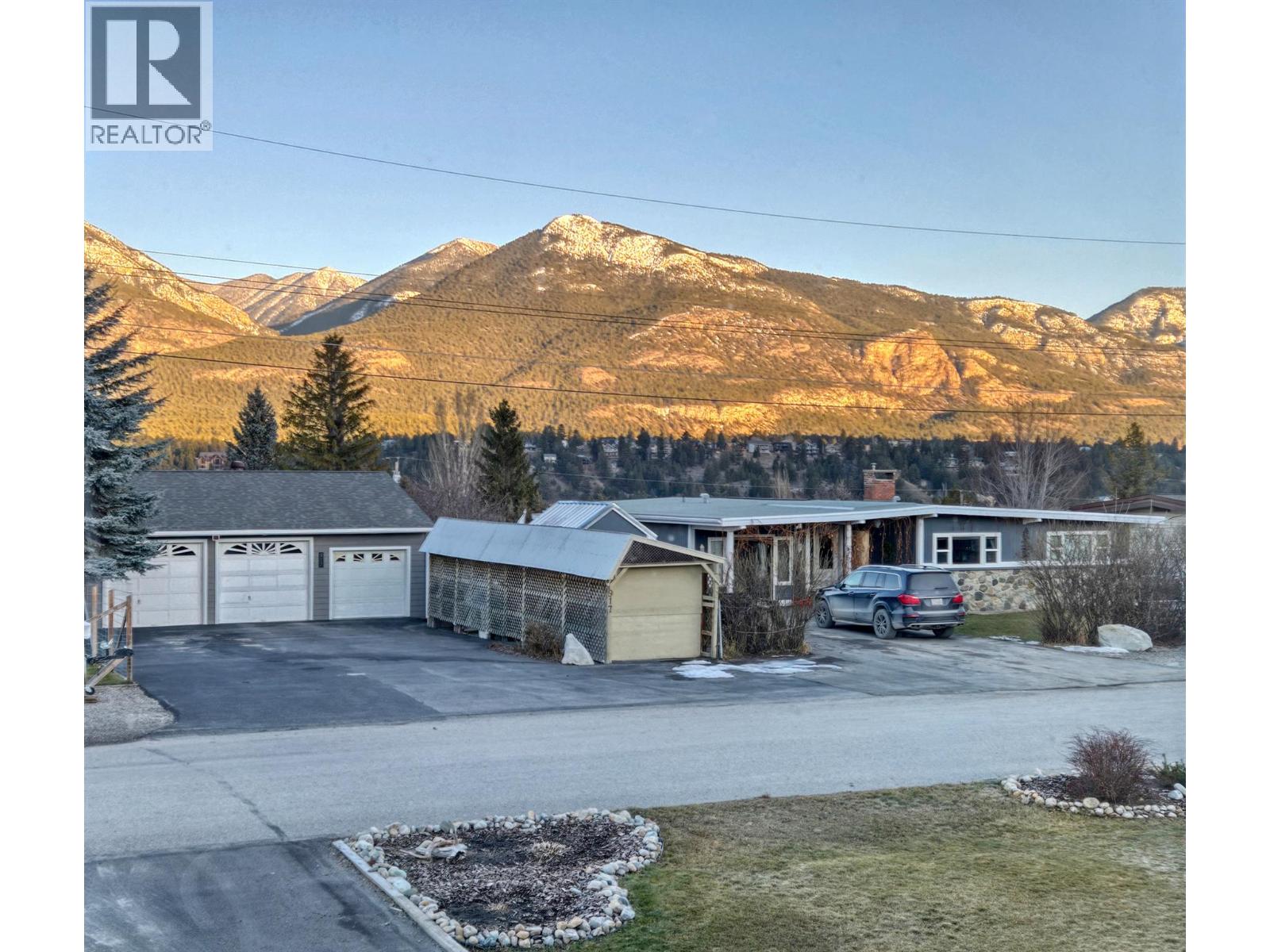 918 5TH Avenue - 41