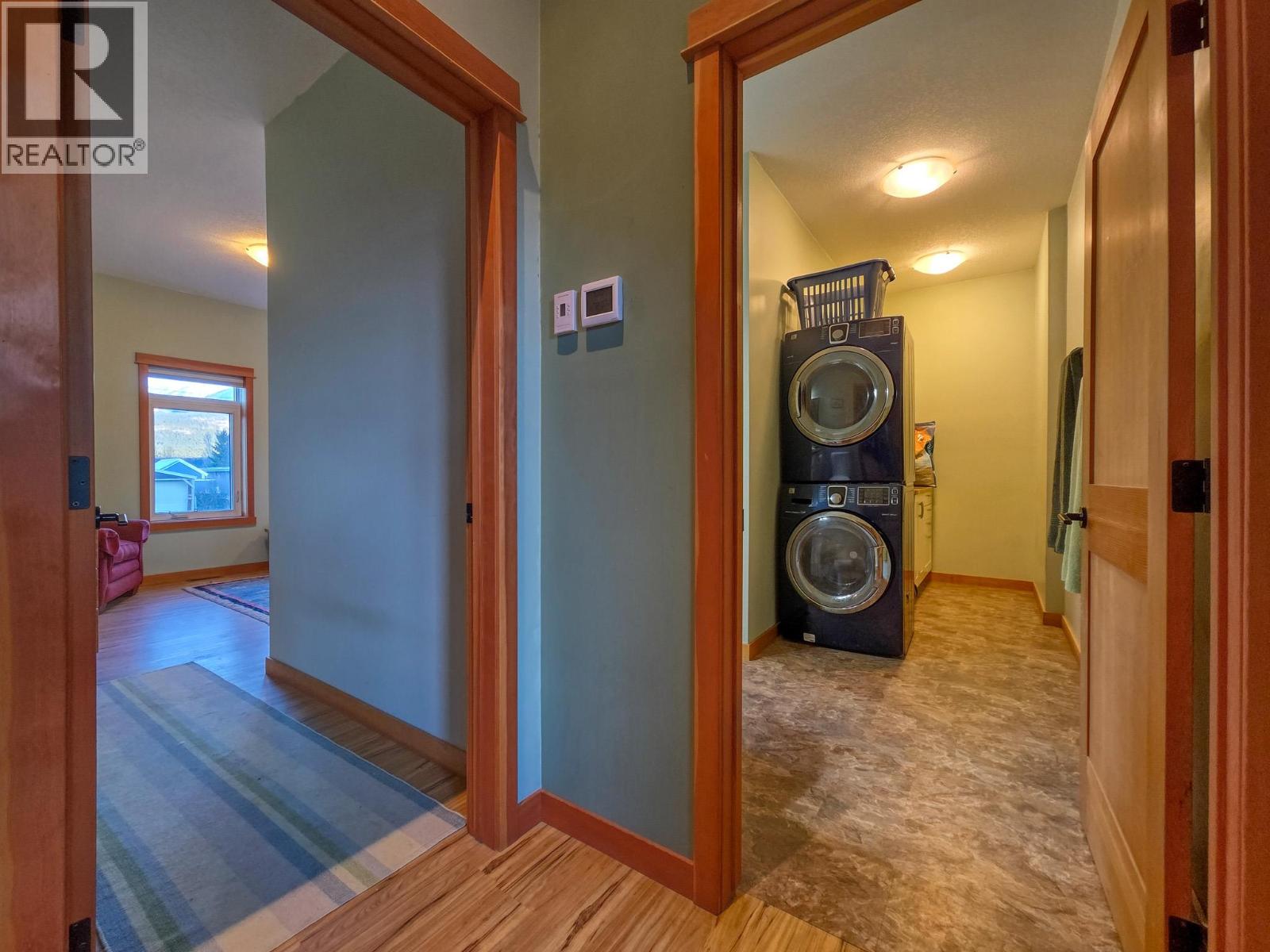 918 5TH Avenue, Invermere