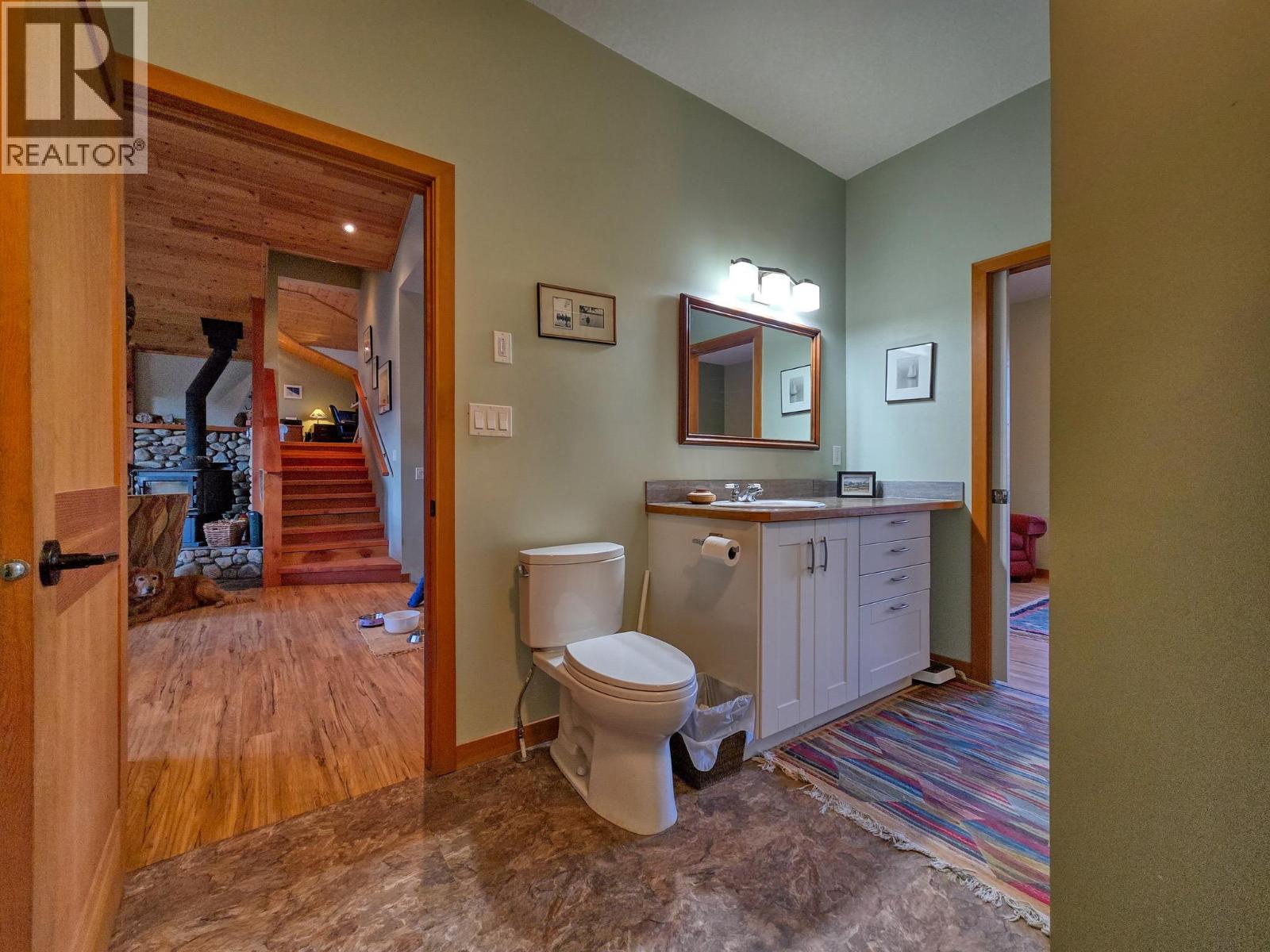 918 5TH Avenue, Invermere