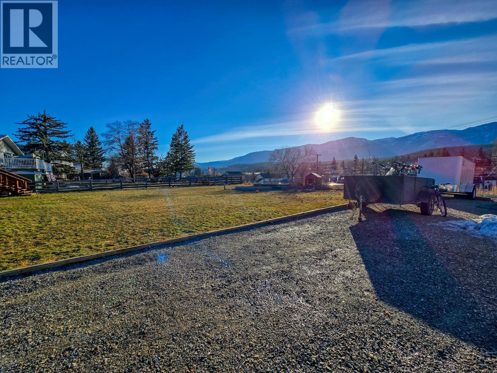 918 5TH Avenue, Invermere