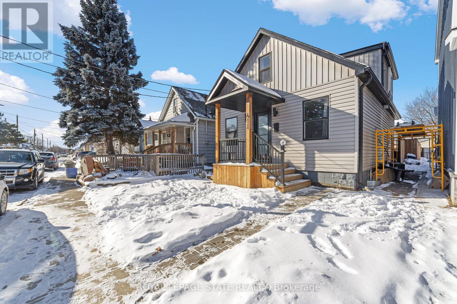 411 Fairfield photo 4