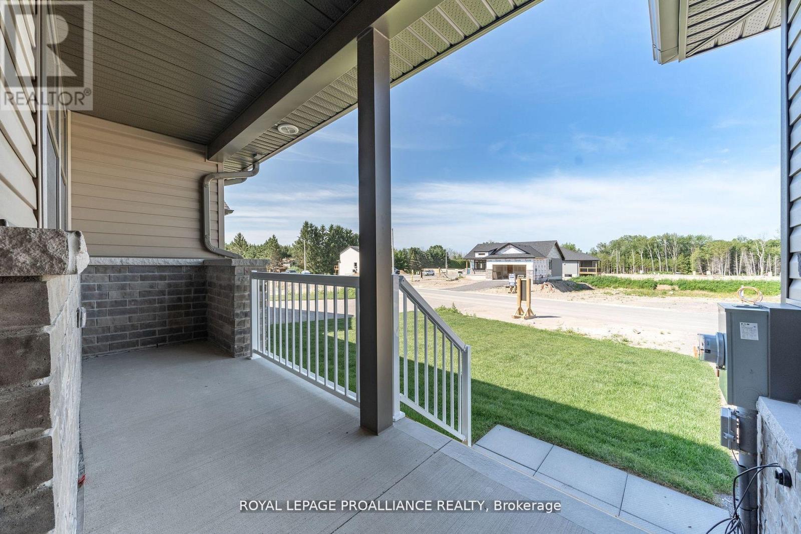 31 CLAYTON JOHN AVENUE - 2