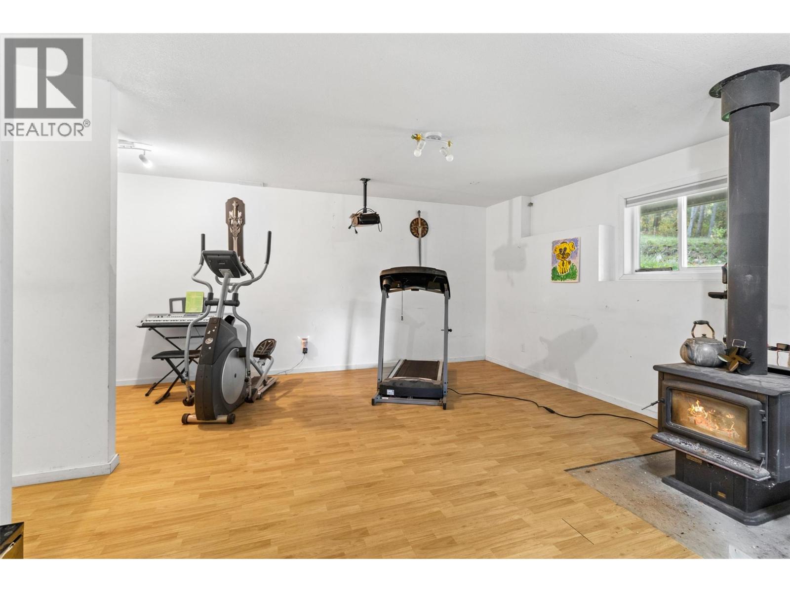 3760 GLENGROVE ROAD - 25