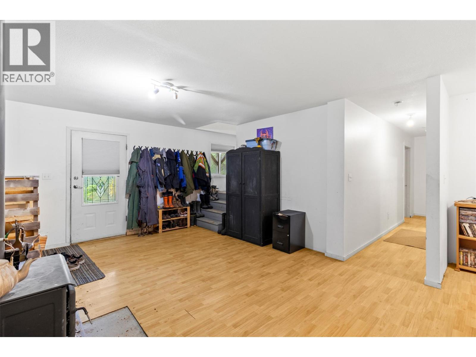 3760 GLENGROVE ROAD - 27