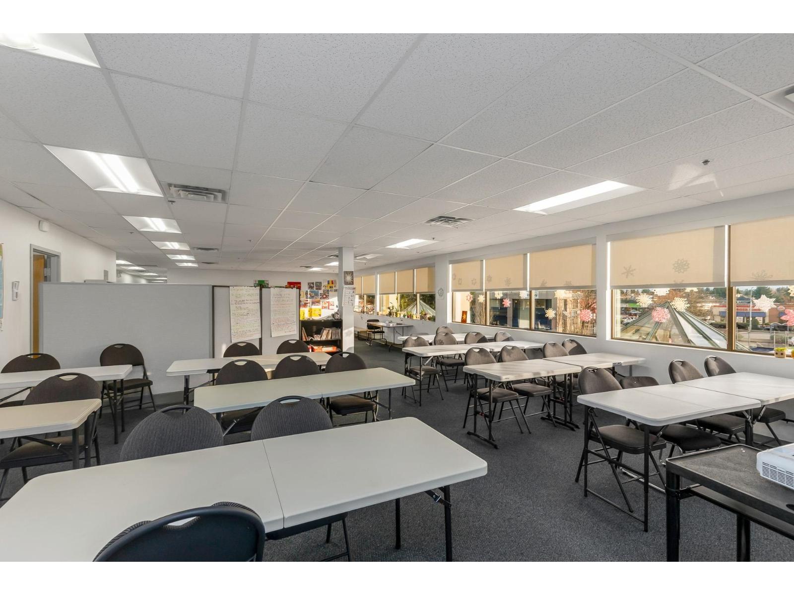Office for Rent in Abbotsford – 320 31935 SOUTH FRASER WAY, Abbotsford - Image 25