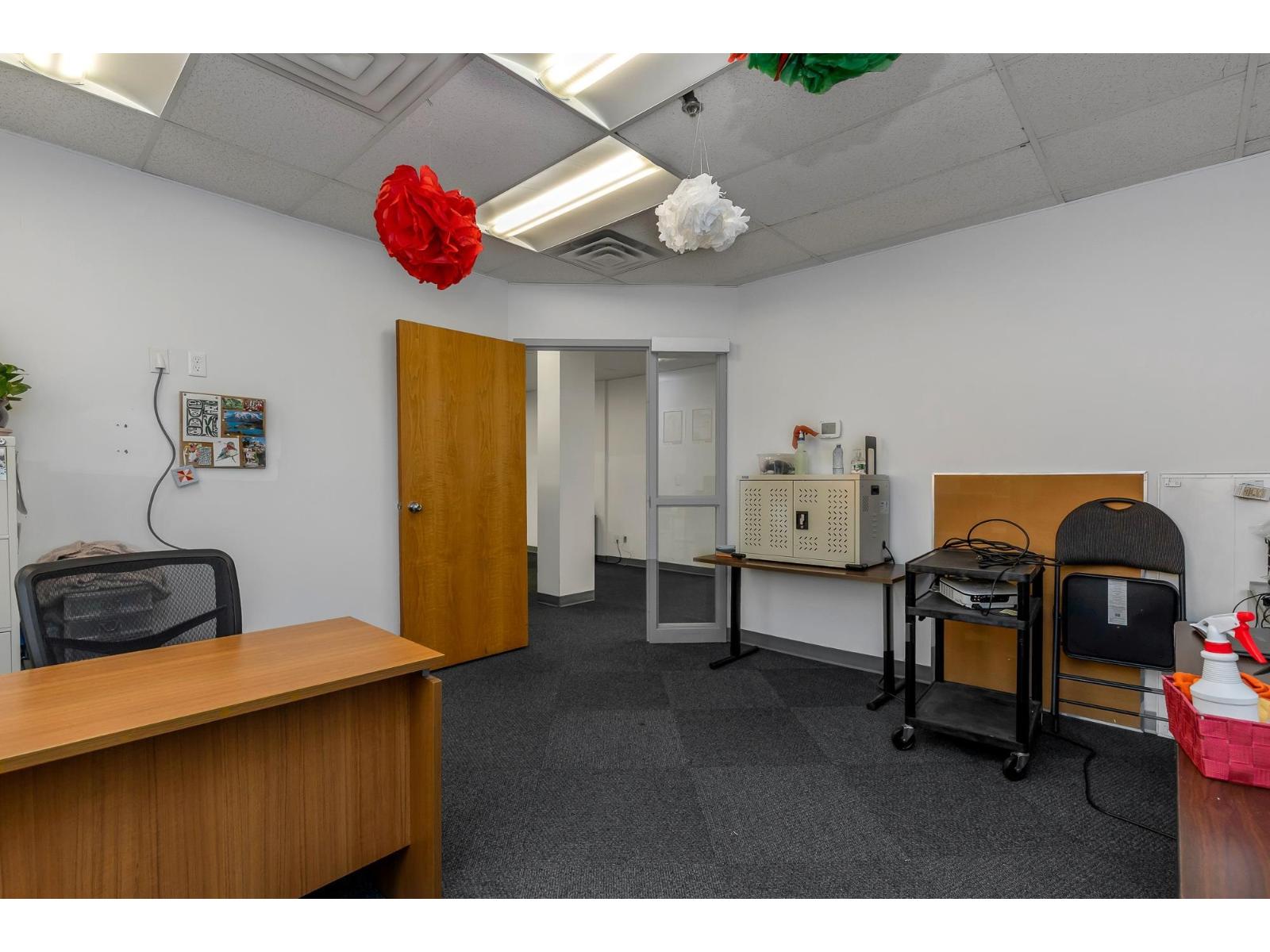 Office for Rent in Abbotsford – 320 31935 SOUTH FRASER WAY, Abbotsford - Image 30