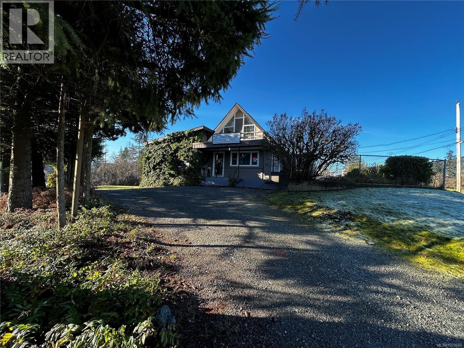 6512 Bell McKinnon Rd, Duncan