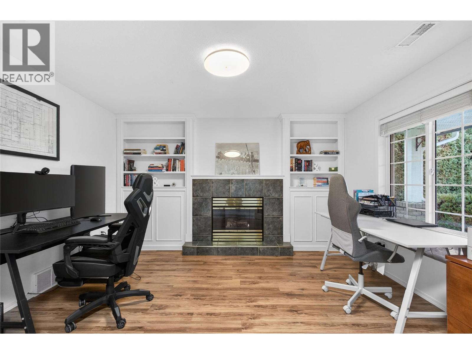  1850 33 Street Northeast, Salmon Arm