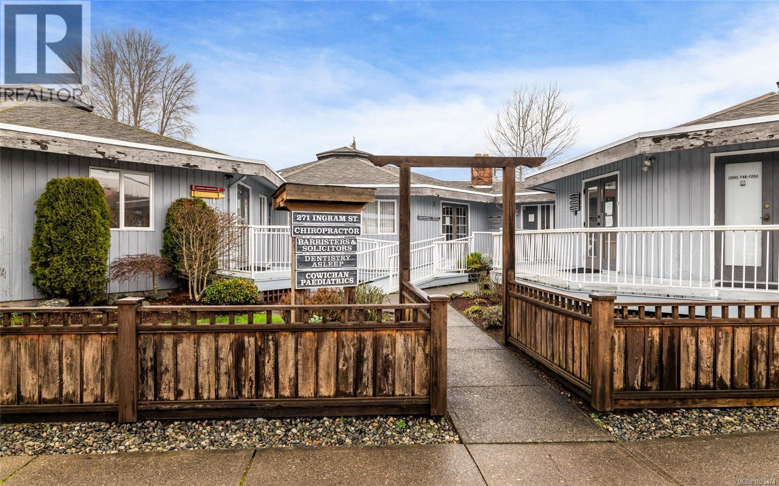 2 271 Ingram St, Duncan