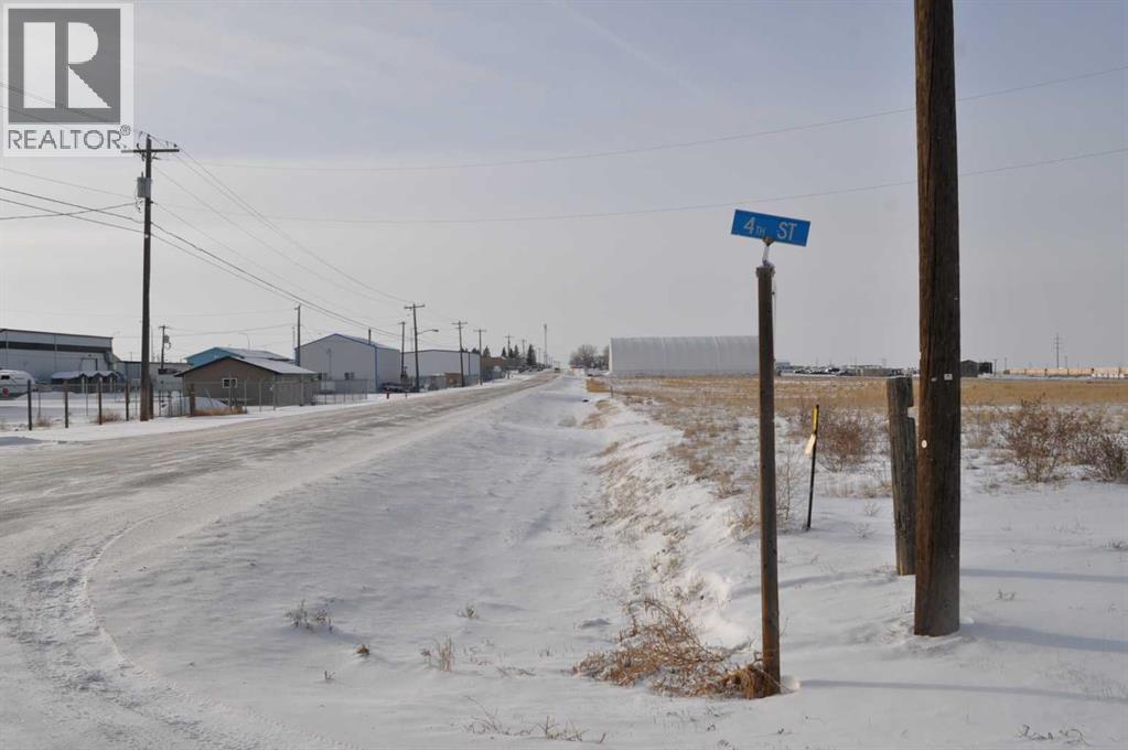 647 2 Avenue - Photo 3 of 15, Dunmore, Alberta