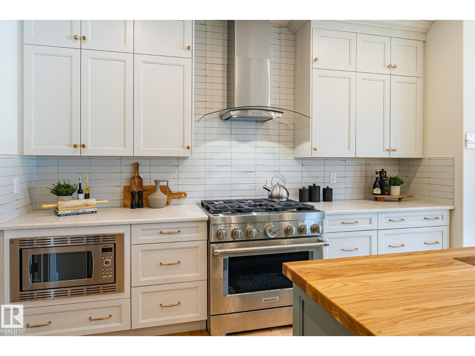 18 EMERALD WY, Spruce Grove