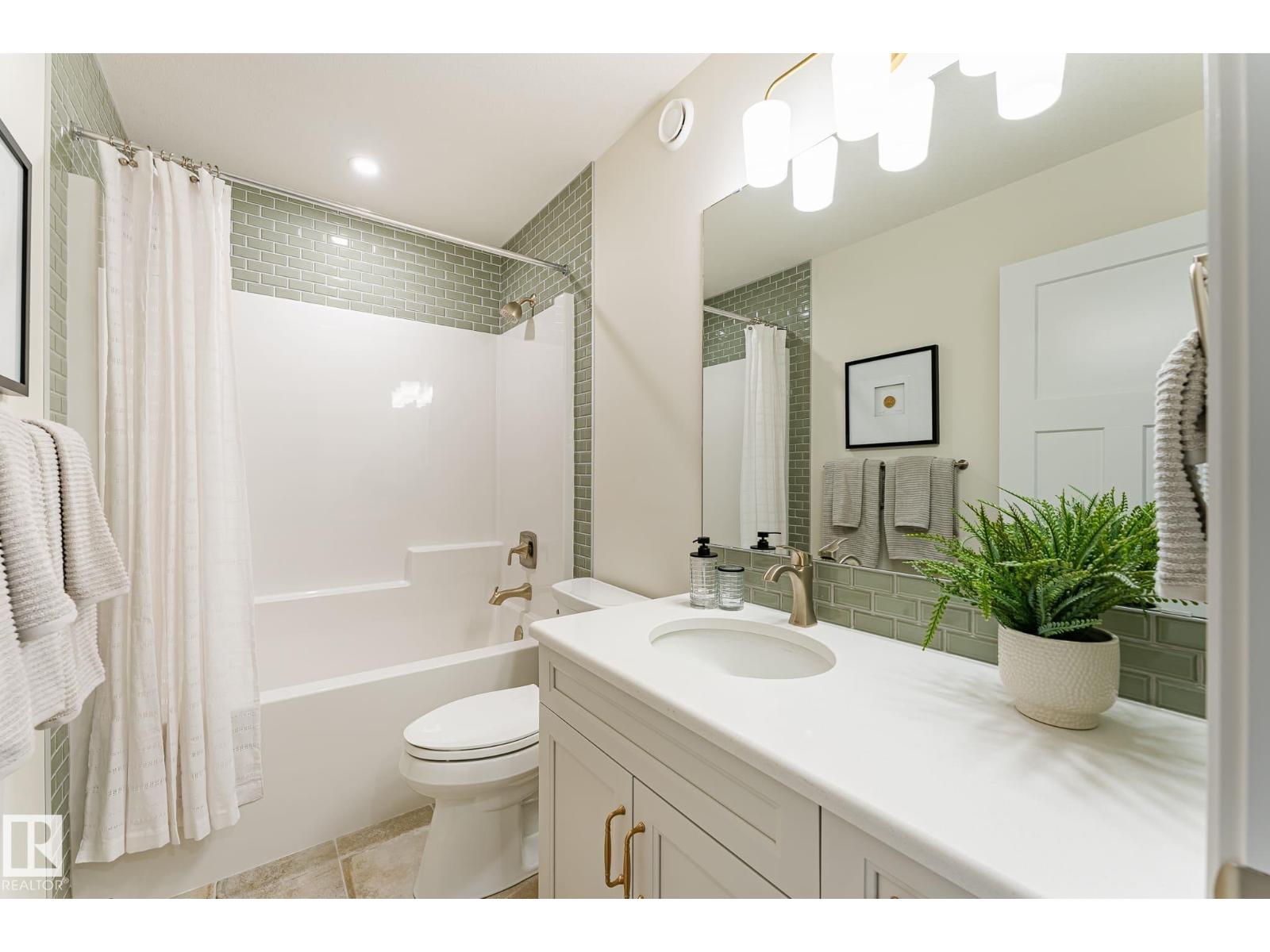 18 EMERALD WY, Spruce Grove