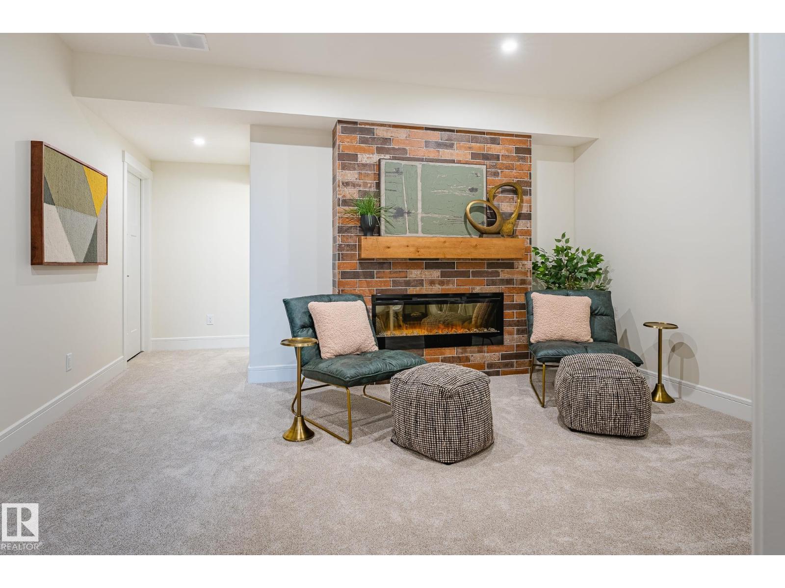 18 EMERALD WY, Spruce Grove