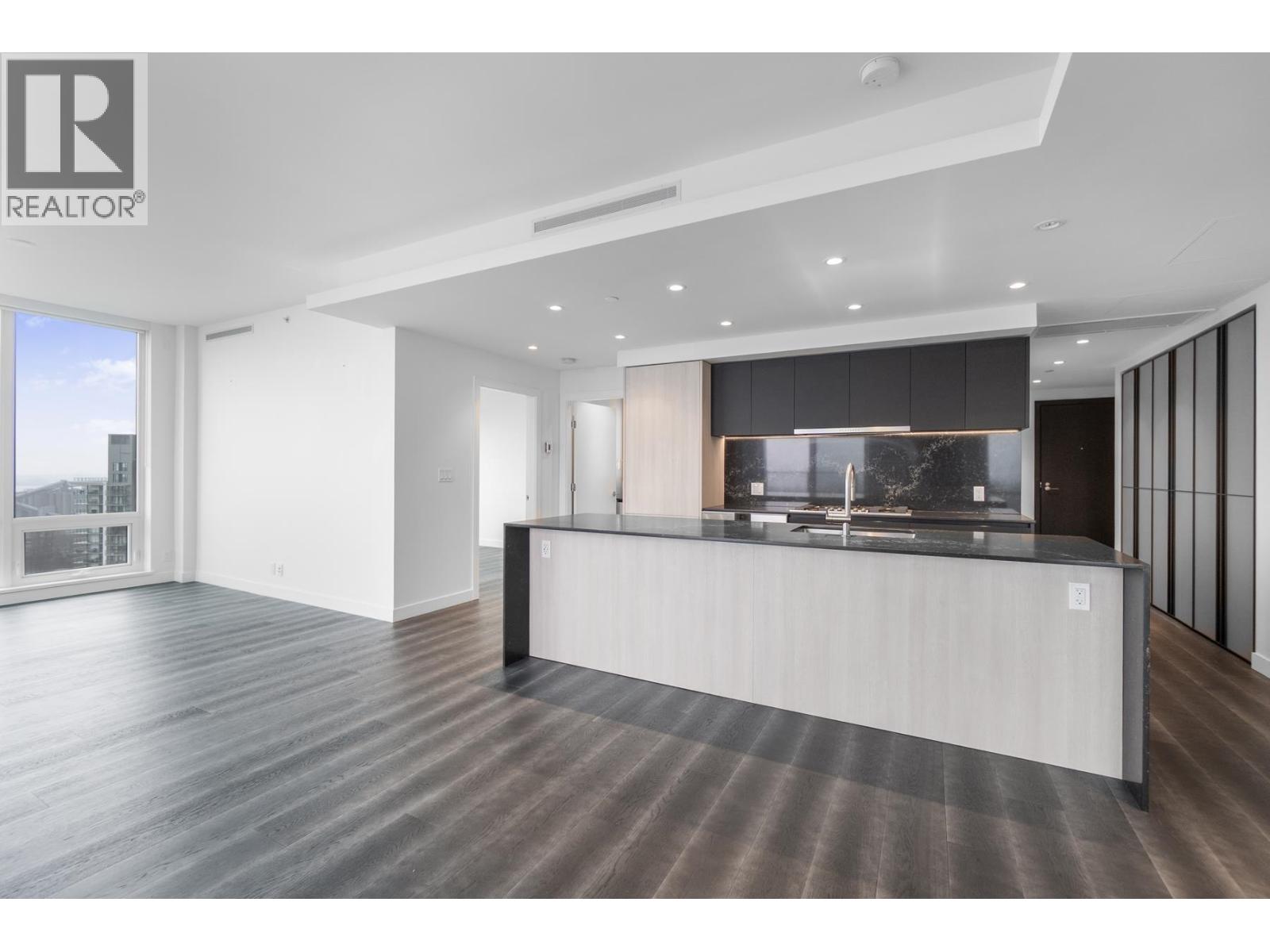 2604 1500 FERN STREET, North Vancouver