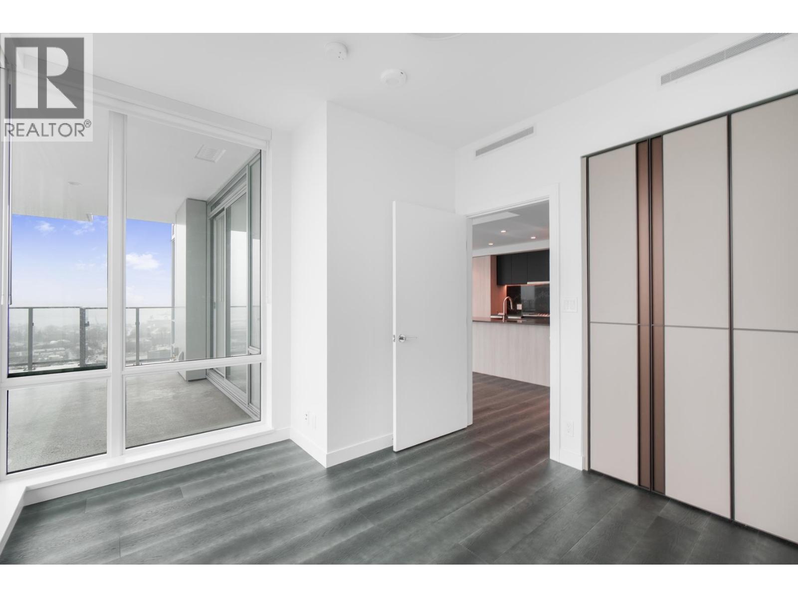 2604 1500 FERN STREET, North Vancouver